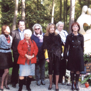 2008-10-12 Odsłonięcie Pomnika Dziecka Utraconego na Cmentarzu Centralnym (8)